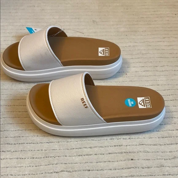 Reef White and Brown Slide Sandals - Picture 4 of 8